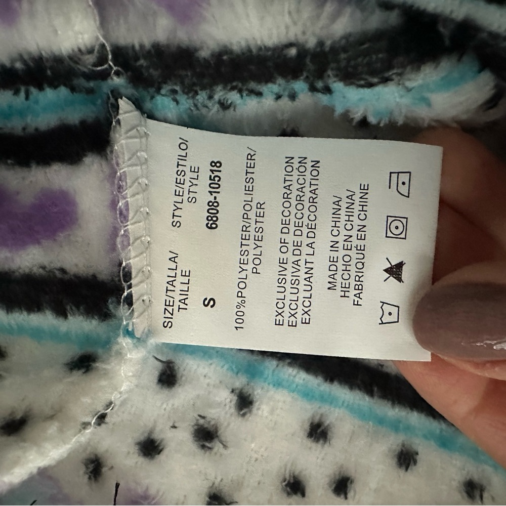 Cozy Winter PJ Set - Picture 4 of 4